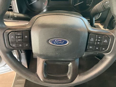 Used 2022 Ford F150 XLT w/ Trailer Tow Package image 17