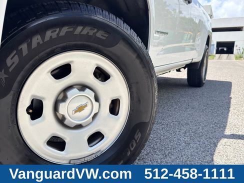 Used 2020 Chevrolet Colorado W/T w/ WT Convenience Package RWD image 4