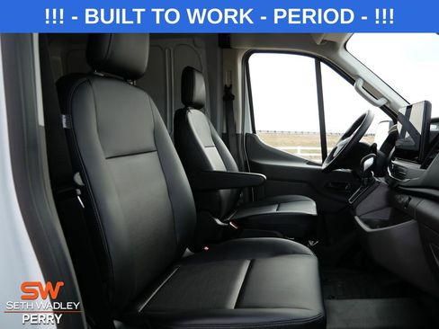 New 2026 Ford Transit 250 148 Medium Roof image 15