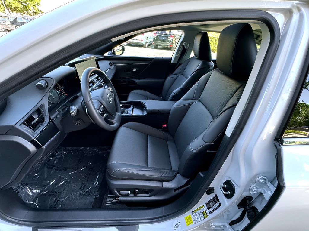 Used 2023 Lexus ES 300h w/ Premium Package FWD image 19