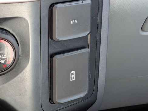 Used 2023 Ford F150 XLT image 24