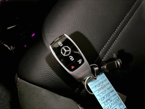 Used 2022 Mercedes-Benz E 53 AMG 4MATIC Sedan image 15