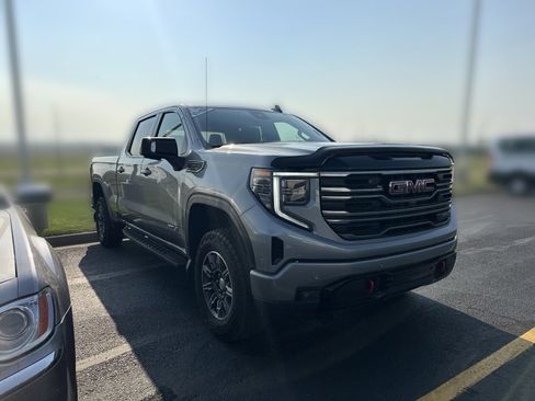 Used 2025 GMC Sierra 1500 AT4 AWD/4WD image 2