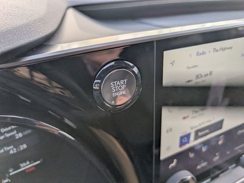 Used 2025 Lexus RX 350 Premium Plus w/ Convenience Package image 4