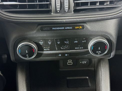 Used 2024 Ford Escape Active image 22