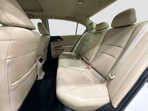 Used 2016 Honda Accord EX-L image 11