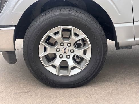 Used 2023 Ford F150 XLT image 11