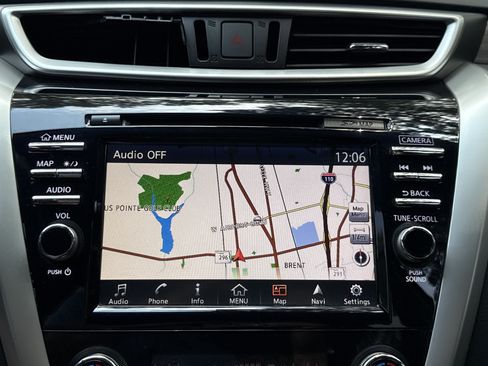 Used 2018 Nissan Murano S FWD image 16