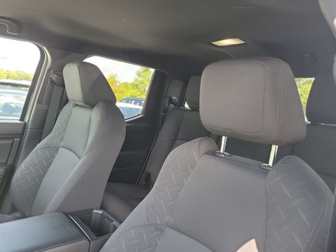Certified 2024 Toyota Tacoma SR AWD/4WD image 21