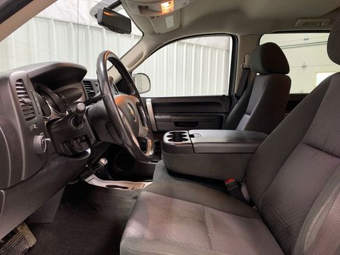 Used 2011 Chevrolet Silverado 1500 LT w/ All-Star Edition image 4