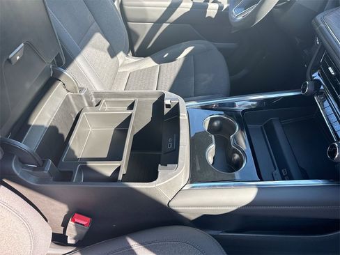 New 2026 Chevrolet Tahoe LS image 24