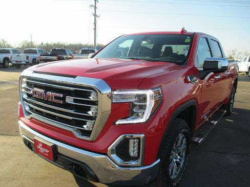 Used 2021 GMC Sierra 1500 SLT image 11