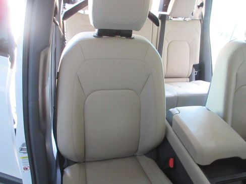 Used 2024 Land Rover Defender 110 S AWD/4WD image 25