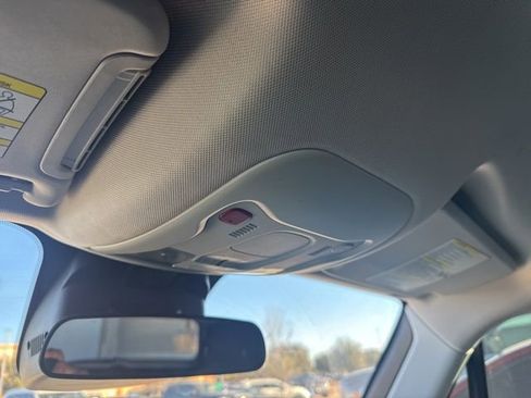 Used 2020 Jeep Renegade Latitude image 14