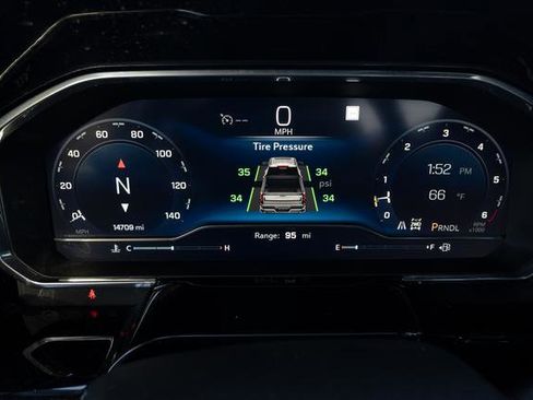 Used 2023 Chevrolet Silverado 1500 RST w/ Z71 Off-Road Package image 21