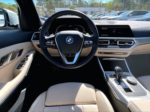 Used 2022 BMW 330e w/ Premium Package RWD image 6