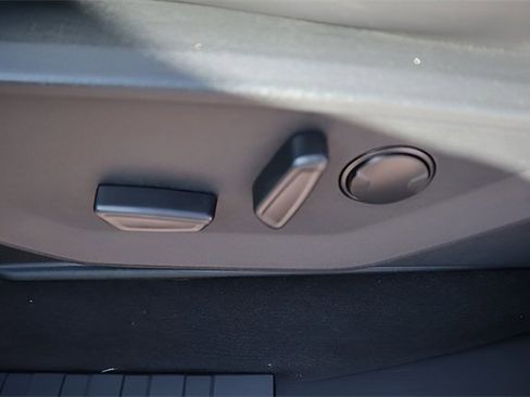 New 2026 Ford F350 Lariat w/ Black Appearance Package image 6