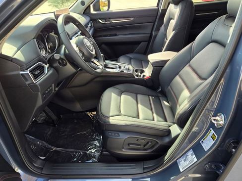 New 2025 MAZDA CX-5 Carbon Edition image 16