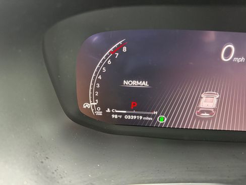 Used 2024 Acura MDX FWD w/ Technology Package image 11