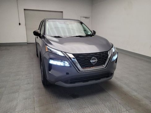 Used 2023 Nissan Rogue S AWD/4WD image 14