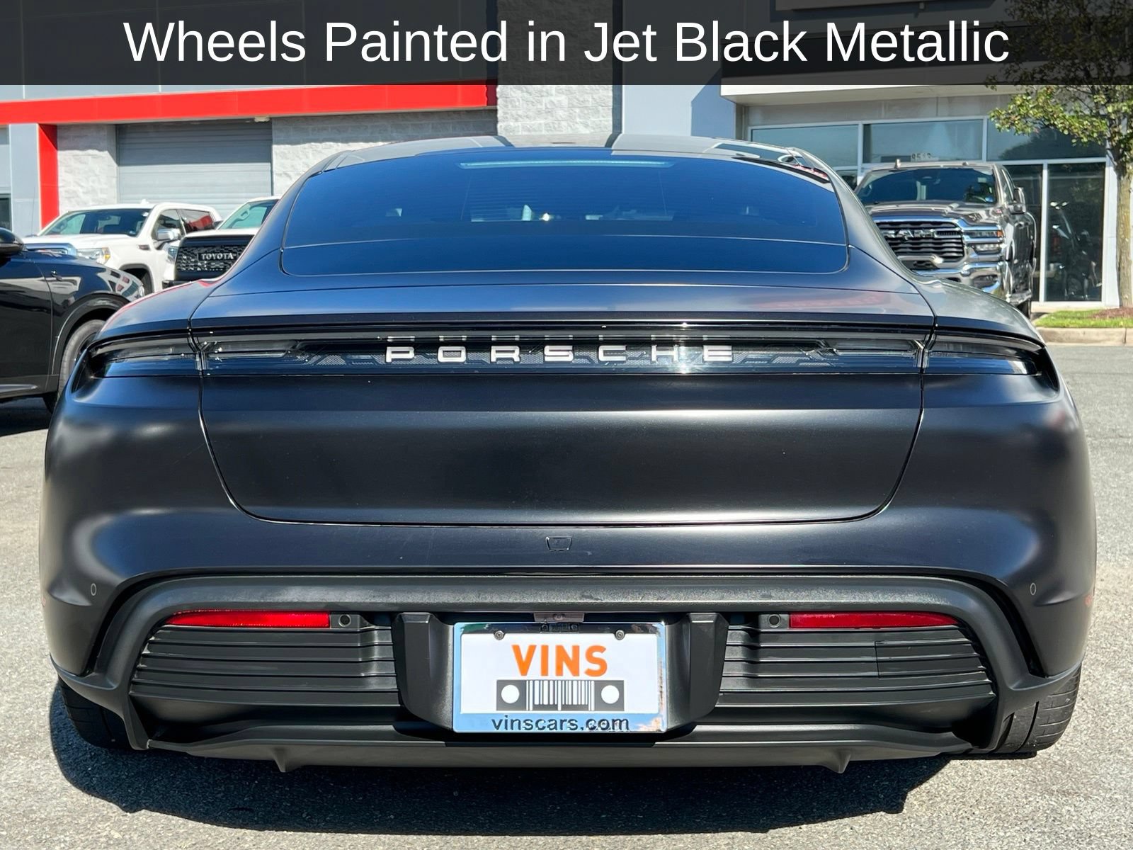 Used 2022 Porsche Taycan 4S AWD/4WD image 18