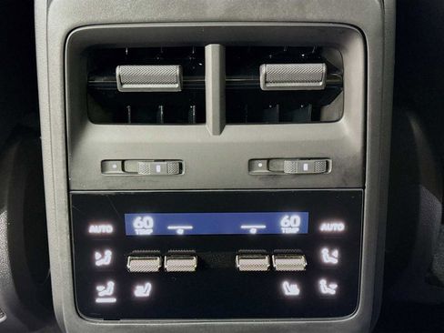 New 2025 Porsche Macan Turbo Electric image 27