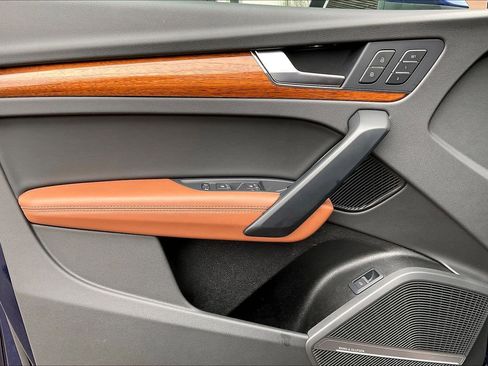 Used 2022 Audi Q5 2.0T Premium Plus image 15