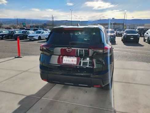 New 2026 Nissan Rogue SV AWD/4WD image 6