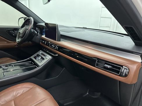 Used 2023 Lincoln Aviator Reserve w/ Equipment Group 201A image 30