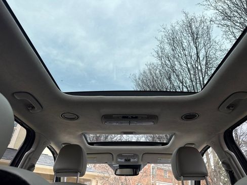 Used 2020 Kia Telluride SX w/ SX Prestige Package image 30