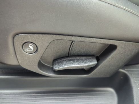 Used 2023 Kia Telluride S image 25