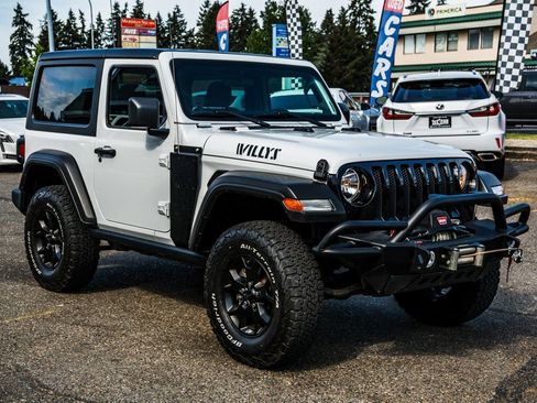 Used 2021 Jeep Wrangler Sport AWD/4WD image 6