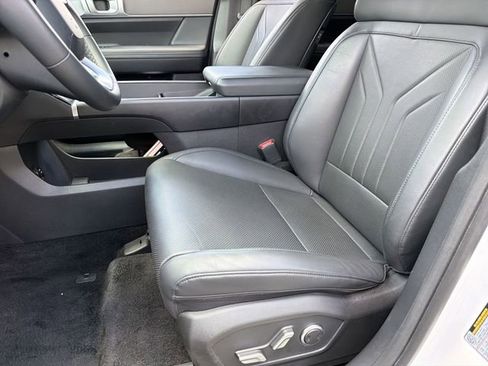 Used 2026 Hyundai Santa Fe SEL FWD image 21