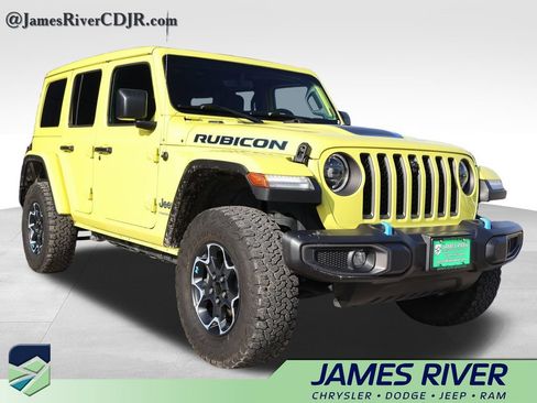 Used 2023 Jeep Wrangler Unlimited Rubicon 4xe w/ Cold Weather Group AWD/4WD image 6