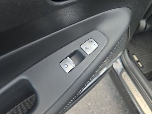 Used 2022 Hyundai Santa Fe Calligraphy image 9