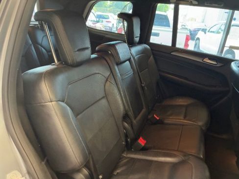 Used 2019 Mercedes-Benz GLS 450 4MATIC w/ Premium 1 Package image 40