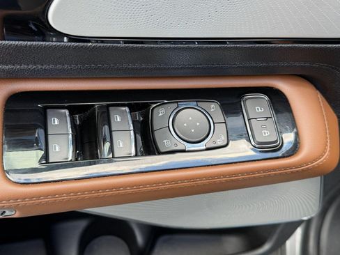 Used 2023 Lincoln Aviator Reserve w/ Equipment Group 201A AWD/4WD image 19