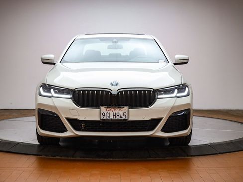 Certified 2023 BMW 530e w/ M Sport Package image 2