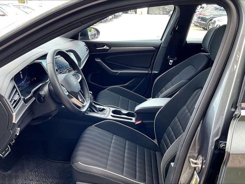 Certified 2024 Volkswagen Jetta Sport FWD image 20