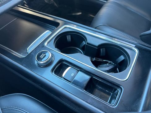 Used 2021 Lincoln Corsair FWD image 16