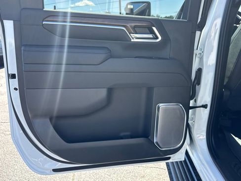 New 2026 Chevrolet Silverado 2500 High Country w/ High Country Premium Package AWD/4WD image 22