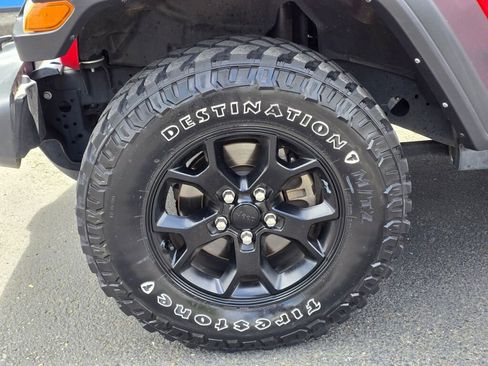 Used 2021 Jeep Wrangler Sport AWD/4WD image 9