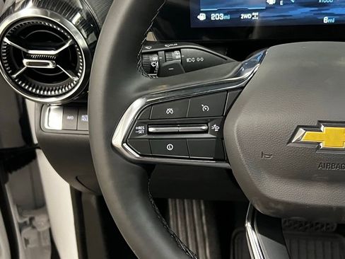New 2026 Chevrolet Equinox LT AWD/4WD image 16