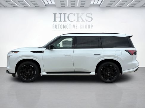 New 2026 INFINITI QX80 4WD w/ Sport Exterior Package image 8