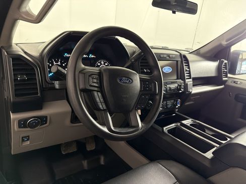 Used 2019 Ford F150 XL w/ Equipment Group 101A Mid AWD/4WD image 4
