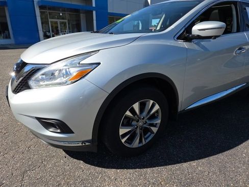 Used 2017 Nissan Murano SL image 32