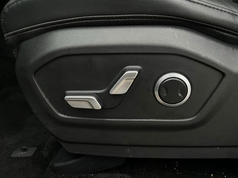 Used 2025 Hyundai Santa Fe SEL image 11