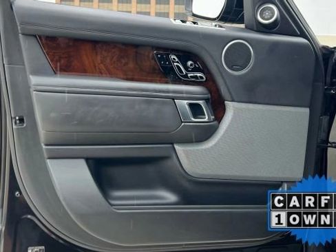 Used 2019 Land Rover Range Rover Long Wheelbase Supercharged image 12