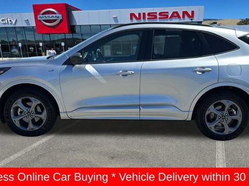 Used 2024 Ford Escape ST-Line AWD/4WD image 6
