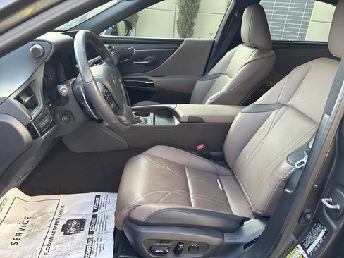 Certified 2024 Lexus ES 350 Ultra Luxury image 16